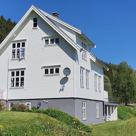 Irenegarden - Panorama apartment Lauvstad Bagian luar foto